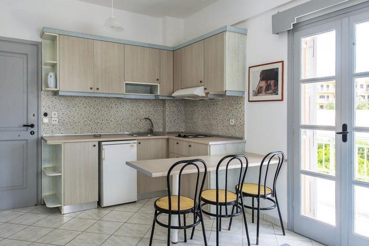Ifigenia Apartments แอร์ซอนิสซอส ภายนอก รูปภาพ